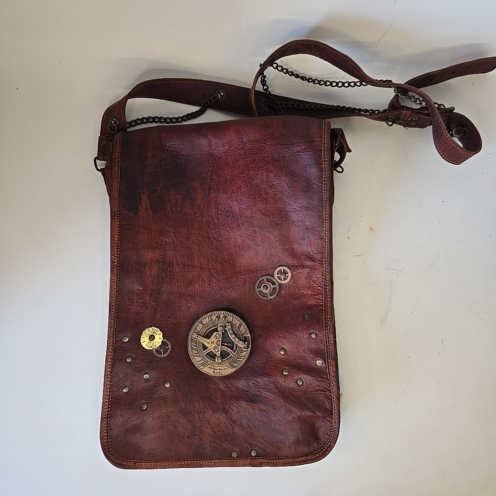 Vintage Walton Steampunk Leather Messenger Crossbody Laptop Bag‎